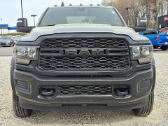 Used 2023  Ram 5500 Cab-Chassis 4WD Tradesman Crew Cab 84" CA 197&period;4" WB at Peters Auto Mall near High Point&comma; NC