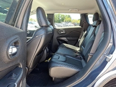 Used 2019 Jeep Cherokee 4d SUV FWD Latitude Plus 2.4L at Peters Auto Mall near High Point, NC