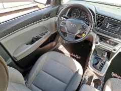 Used 2017  Hyundai Elantra 4d Sedan SE Auto at Peters Auto Mall near High Point&comma; NC