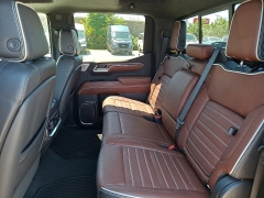 Used 2023  GMC Sierra 1500 4WD Crew Cab 147" Denali Ultimate at Peters Auto Mall near High Point&comma; NC