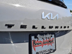 Used 2022  Kia Telluride EX AWD at Peters Auto Mall near High Point&comma; NC
