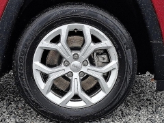 Used 2024  Jeep Compass Latitude 4x4 at Peters Auto Mall near High Point&comma; NC