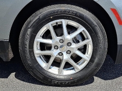 Used 2024  Chevrolet Equinox FWD 4dr LT w&sol;1LT at Peters Auto Mall near High Point&comma; NC