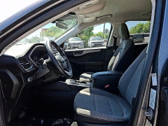 Used 2022  Ford Escape SE FWD at Peters Auto Mall near High Point&comma; NC