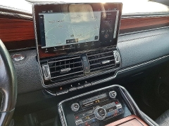 Used 2024  Lincoln Navigator Reserve 4x4 at Peters Auto Mall near High Point&comma; NC