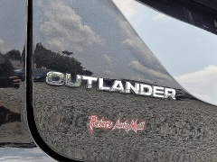 Used 2024  Mitsubishi Outlander Plug-In Hybrid SEL S-AWC at Peters Auto Mall near High Point&comma; NC
