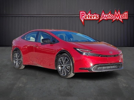 2024 Toyota Prius XLE's photo