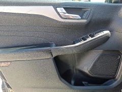 Used 2021 Ford Escape SE FWD at Peters Auto Mall near High Point, NC