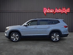Used 2026  Volkswagen Atlas 2&period;0T SE w&sol;Technology 4MOTION at Peters Auto Mall near High Point&comma; NC