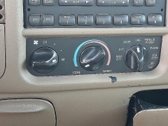 Used 2000  Ford F-150 2WD Reg Cab XL Flareside at Peters Auto Mall near High Point&comma; NC