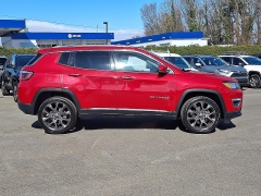 Used 2019  Jeep Compass 4d SUV 4WD Limited at Peters Auto Mall near High Point&comma; NC