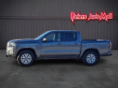 Used 2024  Nissan Frontier Crew Cab 4x4 SV at Peters Auto Mall near High Point&comma; NC