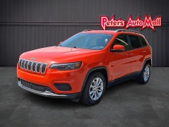 Used 2021  Jeep Cherokee Latitude FWD at Peters Auto Mall near High Point, NC