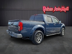 Used 2019  Nissan Frontier 4WD Crew Cab SL at Peters Auto Mall near High Point&comma; NC