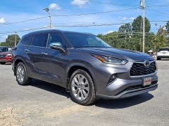  2021 Toyota Highlander Limited FWD at Peters Auto Mall near High Point, NC