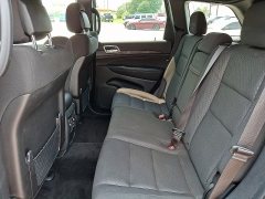 Used 2022  Jeep Grand Cherokee WK Laredo E 4x4 at Peters Auto Mall near High Point&comma; NC