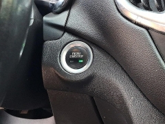 Used 2021  Chevrolet Equinox AWD 4dr LT w&sol;1LT at Peters Auto Mall near High Point&comma; NC