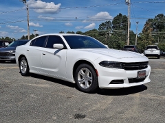  2022 Dodge Charger SXT RWD at Peters Auto Mall near High Point, NC