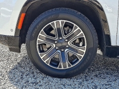 Used 2024  Jeep Wagoneer L Series II 4x2 at Peters Auto Mall near High Point&comma; NC