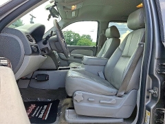 Used 2012 Chevrolet Avalanche 4d SUV RWD LT at Peters Auto Mall near High Point, NC