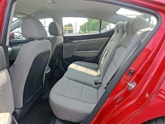 Used 2020 Hyundai Elantra 4d Sedan SEL at Peters Auto Mall near High Point, NC