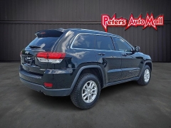 Used 2020 Jeep Grand Cherokee 4d SUV 4WD Laredo E at Peters Auto Mall near High Point, NC