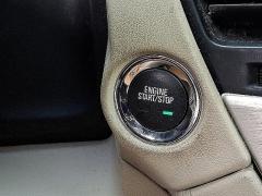 Used 2019  GMC Yukon XL 4d SUV 4WD Denali at Peters Auto Mall near High Point, NC