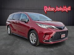  2022 Toyota Sienna XSE AWD 7-Passenger at Peters Auto Mall near High Point, NC