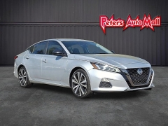  2021 Nissan Altima 2.5 SR Sedan at Peters Auto Mall near High Point, NC