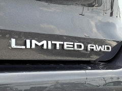 Used 2021  Toyota Highlander Limited FWD at Peters Auto Mall near High Point&comma; NC