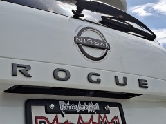 Used 2024  Nissan Rogue FWD SV at Peters Auto Mall near High Point&comma; NC