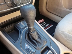 Used 2020  Jeep Cherokee 4d SUV FWD Latitude 2.4L at Peters Auto Mall near High Point, NC