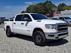  2024 Ram 1500 4WD Big Horn Crew Cab 5'7