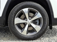 Used 2020  Jeep Cherokee 4d SUV 4WD Limited 3&period;2L at Peters Auto Mall near High Point&comma; NC