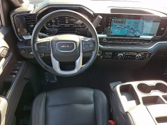 Used 2025  GMC Sierra 1500 2WD Crew Cab 147" SLT at Peters Auto Mall near High Point&comma; NC