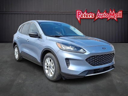 2022 Ford Escape SE's photo