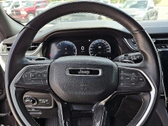 Used 2023  Jeep Grand Cherokee Altitude 4x4 at Peters Auto Mall near High Point&comma; NC