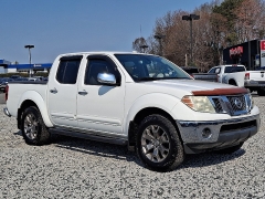  2015 Nissan Frontier 4WD Crew Cab SL at Peters Auto Mall near High Point, NC