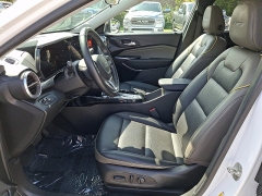 Used 2025  Chevrolet Trax FWD 4dr ACTIV at Peters Auto Mall near High Point&comma; NC