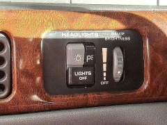 Used 1987  Pontiac Bonneville 4d Sedan at Peters Auto Mall near High Point, NC