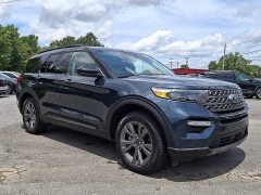  2024 Ford Explorer XLT 4WD at Peters Auto Mall near High Point, NC