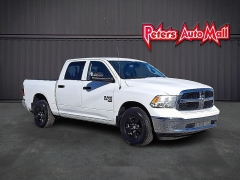  2023 Ram 1500 Classic 4WD SLT Crew Cab 5'7