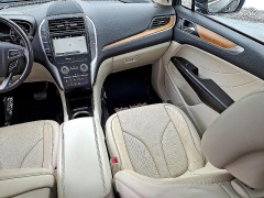 Used 2016  Lincoln MKC 4d SUV AWD Reserve at Peters Auto Mall near High Point&comma; NC