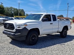 Used 2020  Toyota Tacoma 2WD Access Cab SR at Peters Auto Mall near High Point&comma; NC
