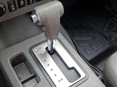 Used 2019  Nissan Frontier 4WD Crew Cab SL at Peters Auto Mall near High Point&comma; NC