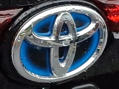 Used 2023  Toyota Venza XLE AWD at Peters Auto Mall near High Point&comma; NC