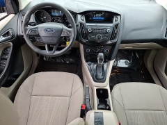 Used 2018  Ford Focus 4d Hatchback SE at Peters Auto Mall near High Point&comma; NC