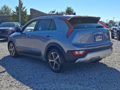 Used 2025  Kia Niro EX FWD at Peters Auto Mall near High Point&comma; NC