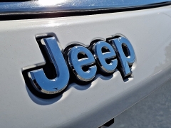 Used 2024  Jeep Compass Latitude 4x4 at Peters Auto Mall near High Point&comma; NC