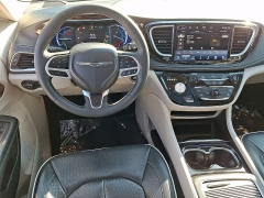 Used 2023  Chrysler Pacifica Hybrid Limited FWD at Peters Auto Mall near High Point&comma; NC